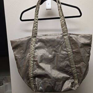 Victoria's Secret "Love Pink" Large Tote Bag with Matching Cosmetic Bag NWT